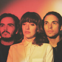 Daughter (band photograph)