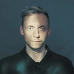 Hamish Hawk (musician) [photograph]